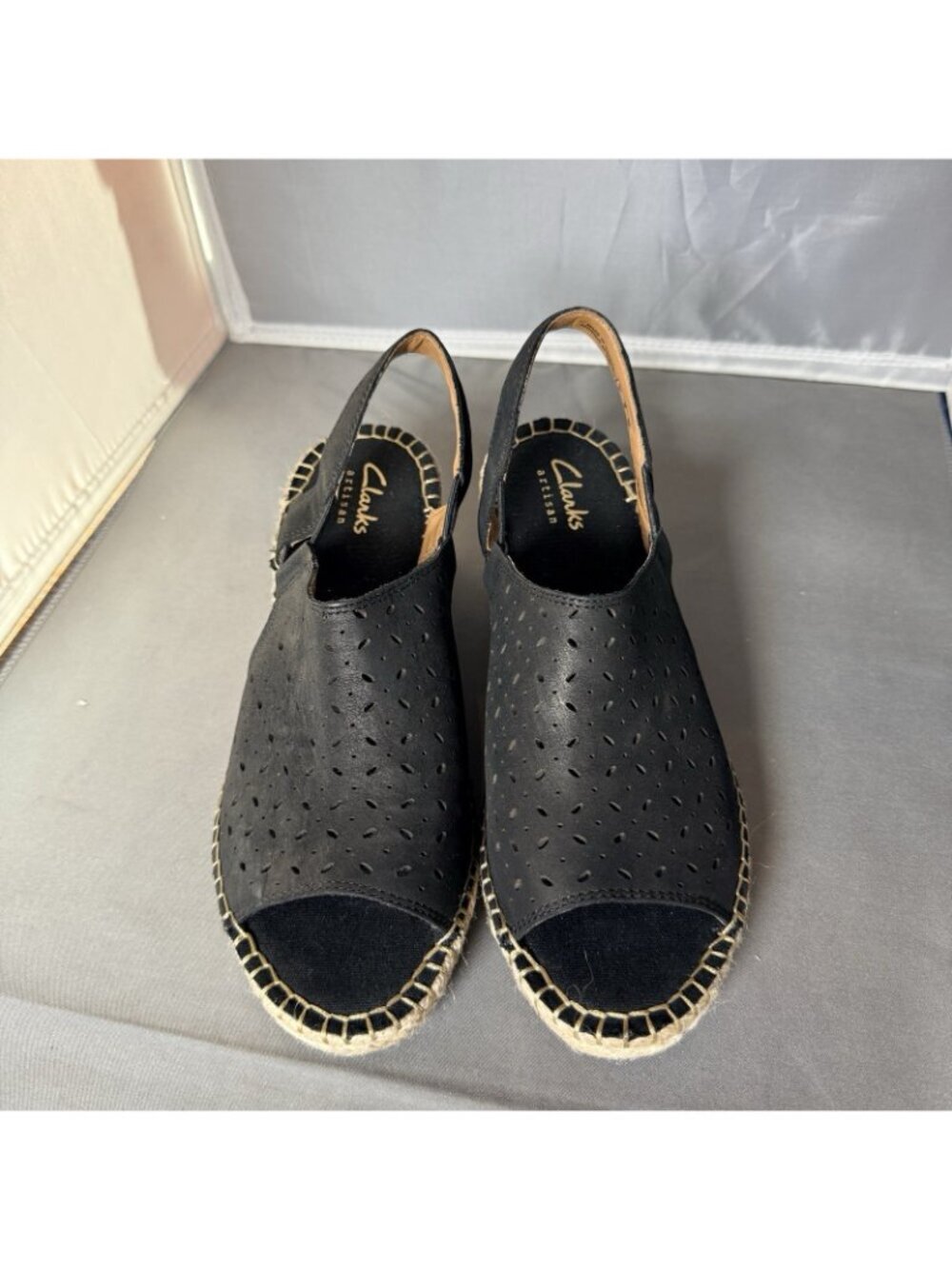 Clarks Artisan Petrina Selma Black Perforated Espadrille Wedge Sandals Size 6 - Picture 2 of 6